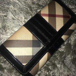Authentic Burberry large Wallet